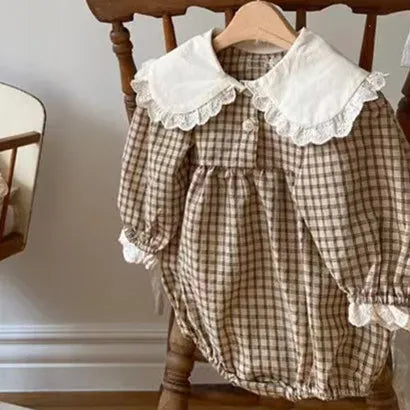 長袖ロンパース Brown / 12M  80CM ベビーロンパース ビッグフリル襟チェック柄長袖ボディスーツ 2カラー【mh0006718】