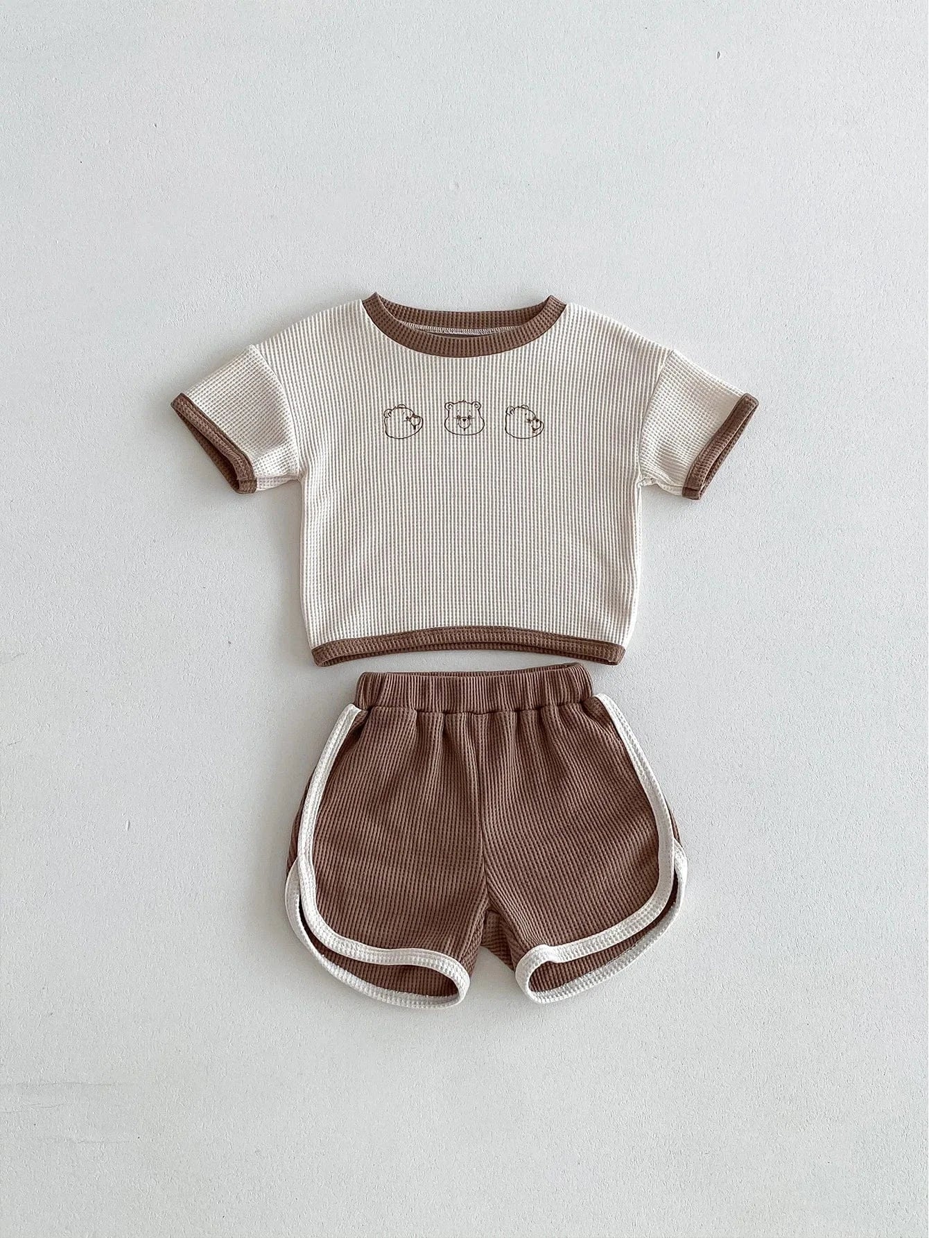 半袖セットアップ brown / 66cm 0-6m ベビーセットアップ 2点セット ワッフル 半袖Tシャツ+ショートパンツ ベアくまプリント 3カラー