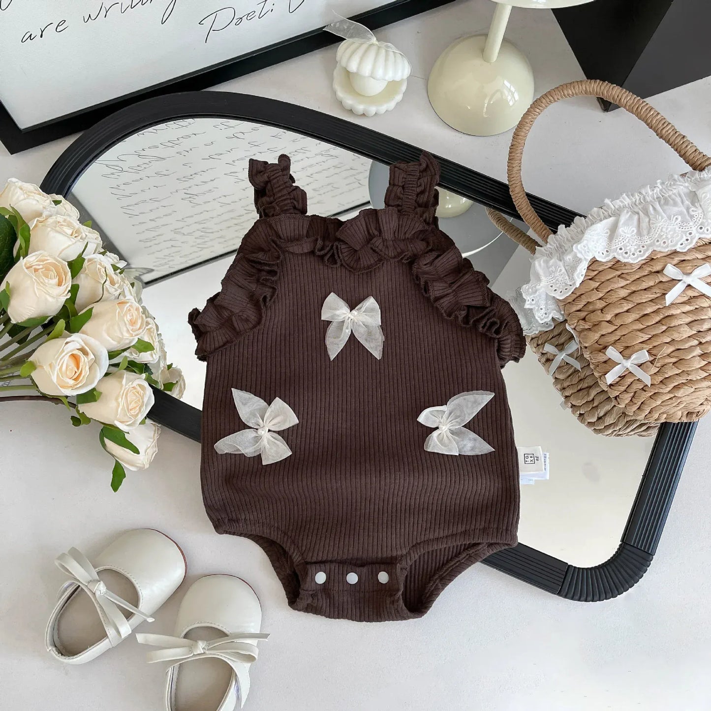 ノースリーブロンパース Coffee / 6M  66CM ベビーロンパース ノースリーブボディスーツ フリル リボン 4カラー【mh0006210】