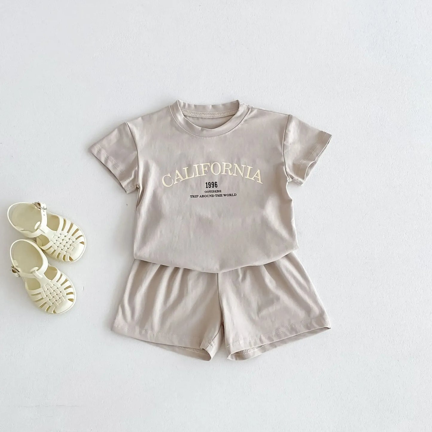 半袖セットアップ Coffee / 80cm 9-12m キッズセットアップ 2点セット 半袖Tシャツ+ショートパンツ レターロゴプリント 3カラー