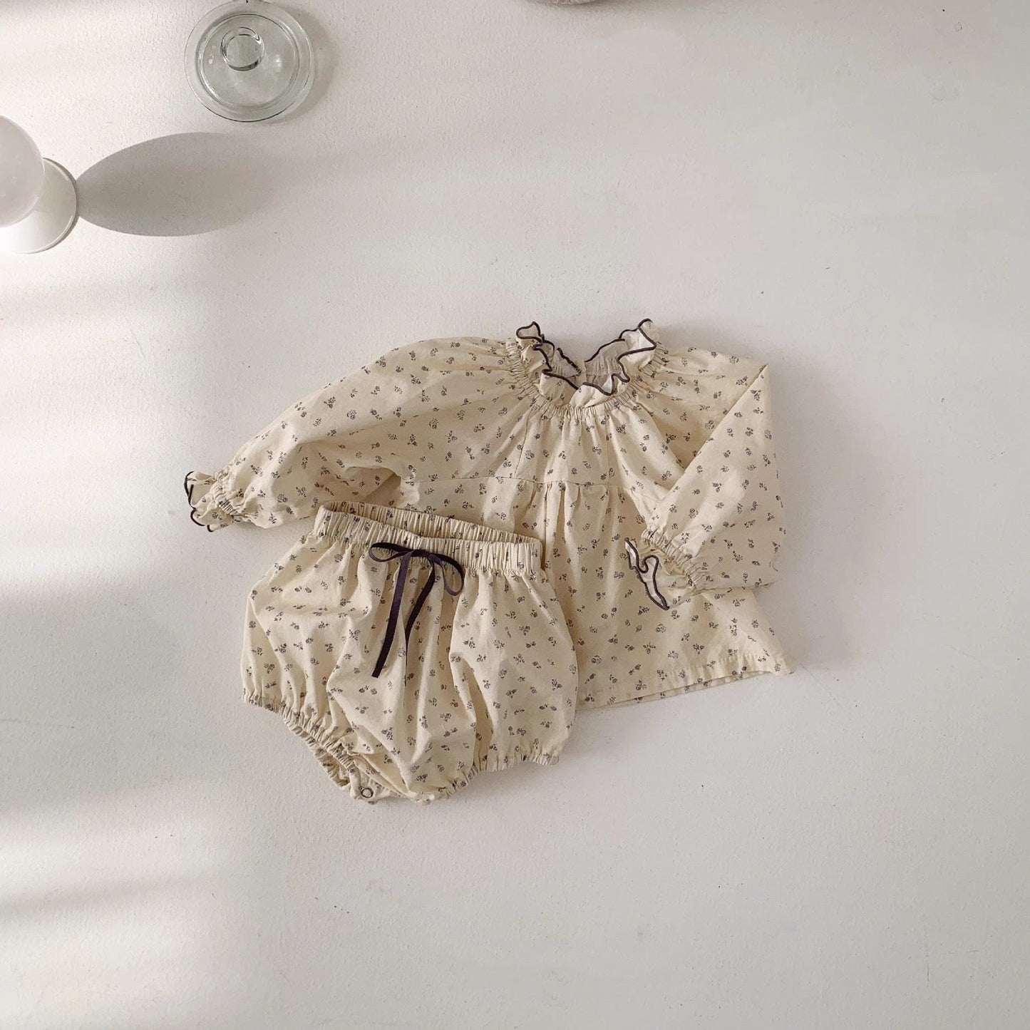 長袖セットアップ Creamy White / 73cm ベビーセットアップ 2点セット フラワー小花柄プリント長袖チュニックブラウス+ブルマパンツ【mh0009157】