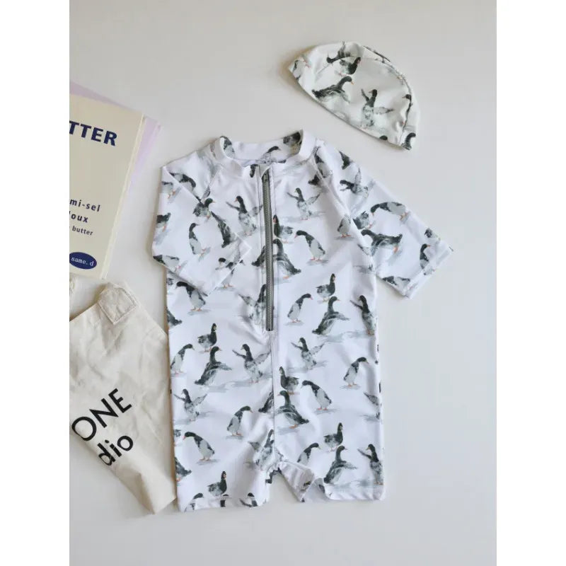 ベビー用水着 duck / 80cm キッズ水着 ボーイズ 長袖ジップアップつなぎ ワンピース+帽子セット アニマルプリント スイムウェア【mh0005992】