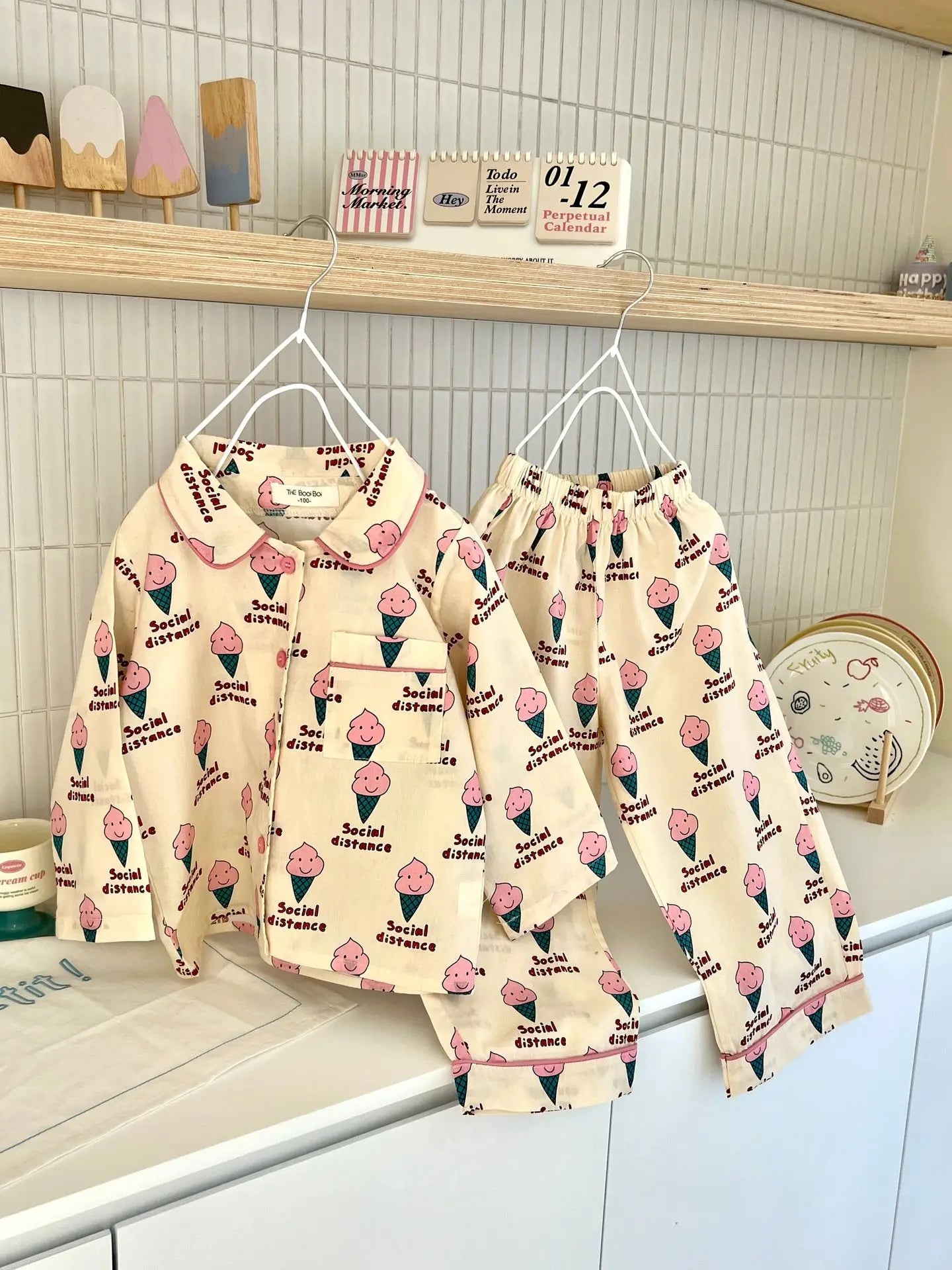 長袖パジャマ ice-cream cone / 2T  90cm キッズパジャマセット 長袖シャツ+ロングパンツ りんごチェック犬プリント柄【mh0004728】