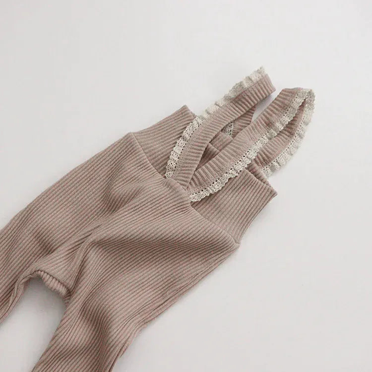 サロペットパンツ・サスペンダーパンツ khaki / 66cm for 6m ベビーパンツ レースフリル サスペンダーレギンスパンツ サロペット 4カラー