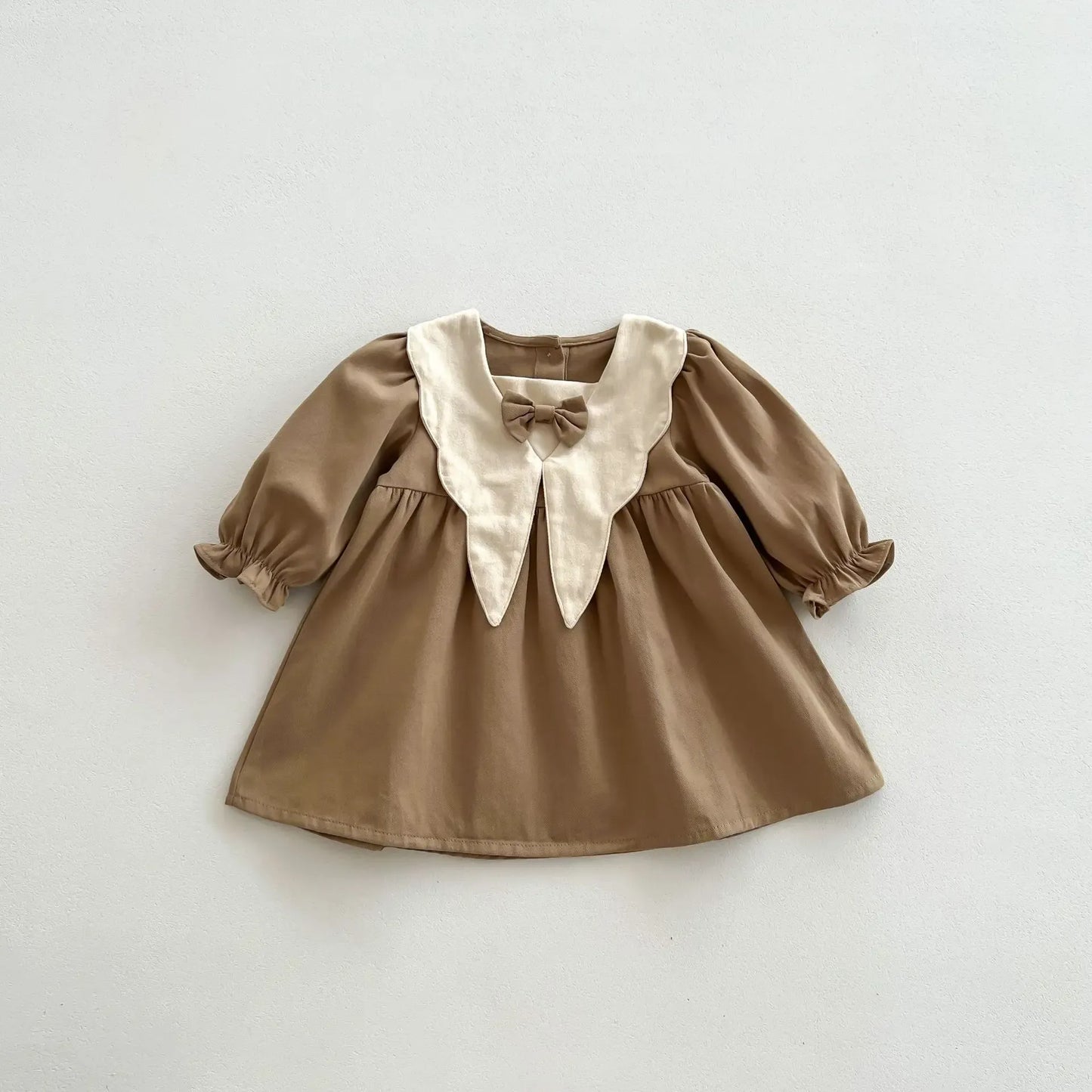 長袖ワンピース khaki / 73 for 6-9m ベビーキッズワンピース 長袖パフスリーブ 三角襟 リボン 2カラー