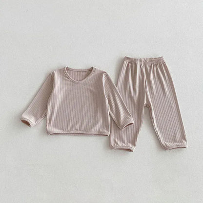 長袖パジャマ Khaki / 9M 73cm ベビーセットアップ 2点セット 長袖パジャマセット Vネック長袖Tシャツ+ロングパンツ シンプルベーシック ルームウェア 3カラー【mh0006452】