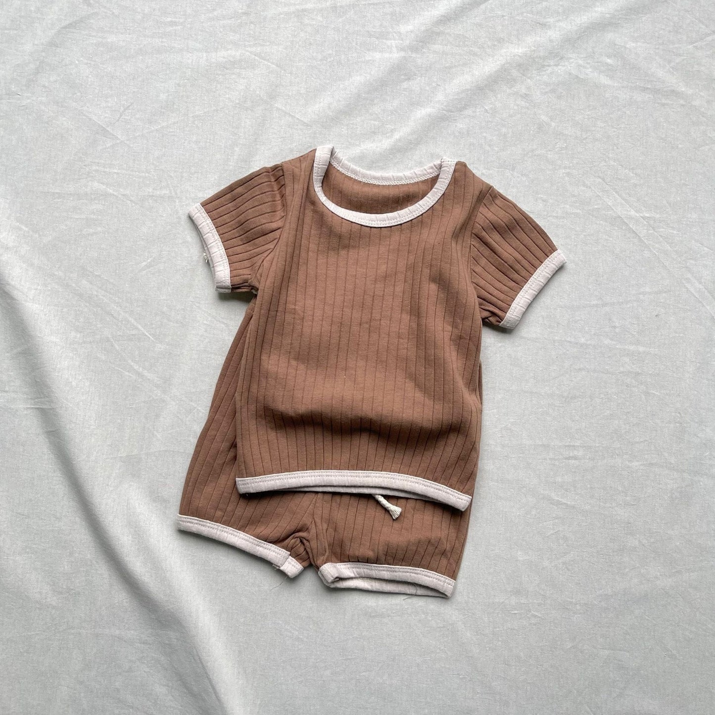半袖セットアップ Light Brown / 73cm バイピング半袖Tシャツ+ショートパンツセットアップ 2点セット【mh0009444】