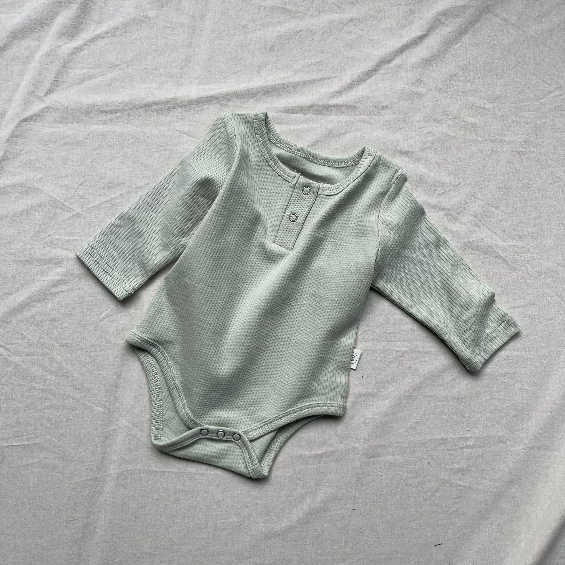 長袖ロンパース Light Green / 66cm ベビーロンパース ヘンリーネックシンプル長袖ボディスーツ【mh0009171】