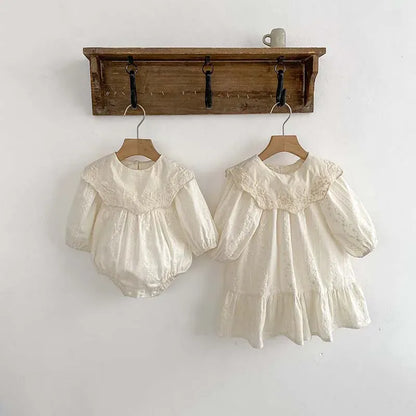 長袖ロンパース ベビーロンパース キッズワンピース 刺繍レース 長袖ドレス リンクコーデ 姉妹お揃い お出かけ ベージュ【mh0003922】