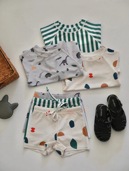 ベビー用水着 キッズ水着 ボーイズ 半袖長袖 セパレートラッシュガード  スイムウェア スイミングウェア 帽子セット【mh0004294】