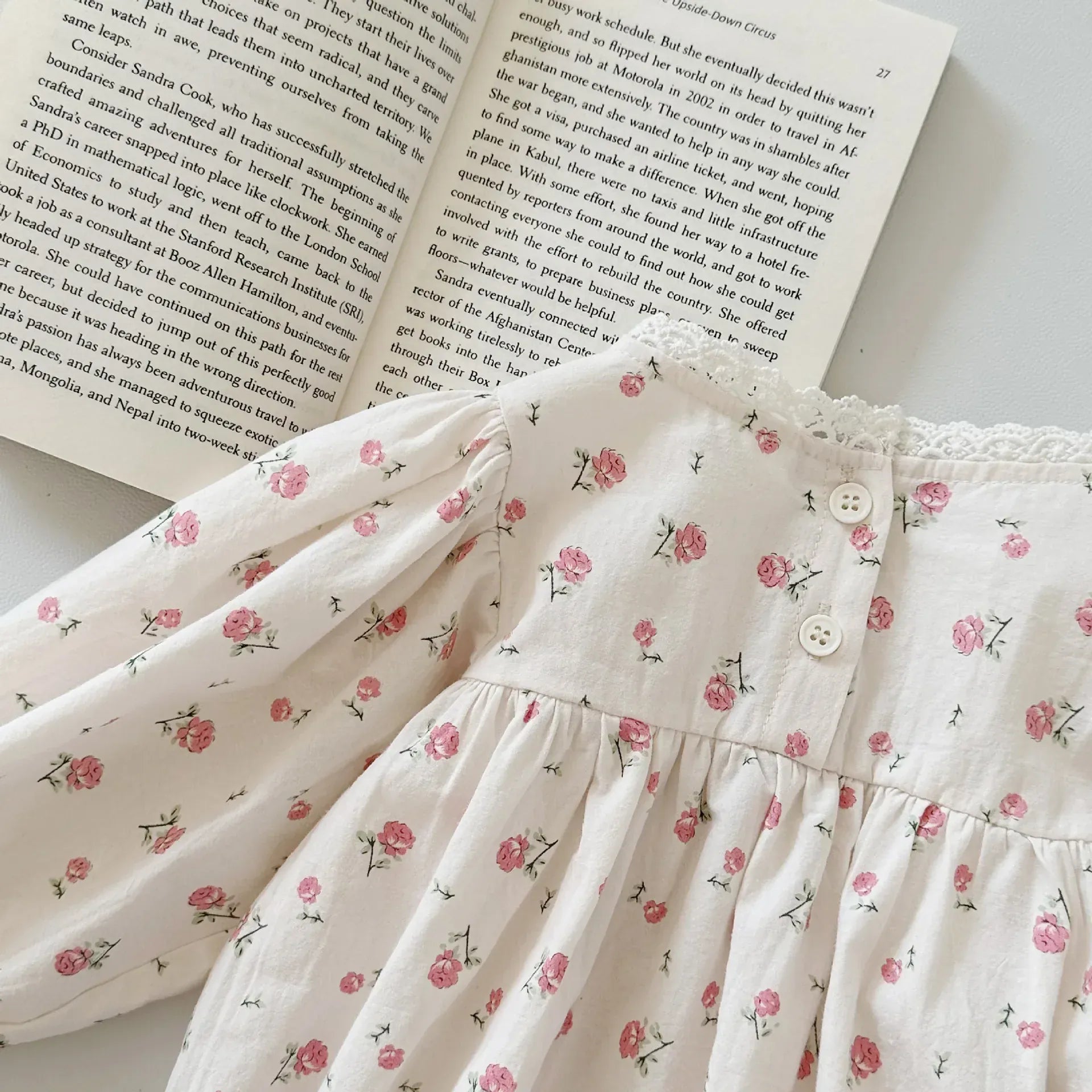 長袖ロンパース ベビーロンパース 長袖ボディスーツ フラワー小花柄プリント レース【mh0004814】