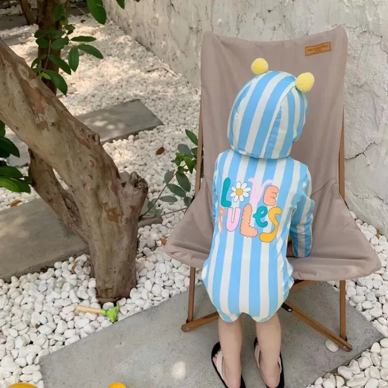 ベビー用水着 キッズ水着 ボーイズ 長袖つなぎ ワンピース+帽子セット ストライプ くま耳帽子 スイムウェア【mh0005978】