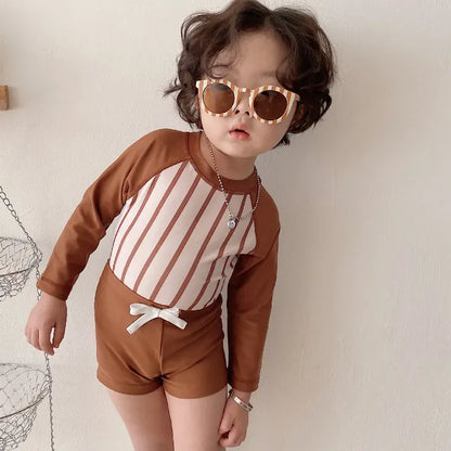 ベビー用水着 キッズ水着 ボーイズ 長袖 セパレート トップス+パンツ+帽子セット ストライプ スイムウェア【mh0005993】