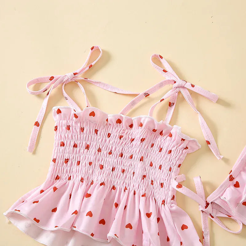 ベビー用水着 ベビー水着 ビキニセット キャミソールトップス+パンツ+帽子 ピンク ハートプリント ガールズ スイムウェア【mh0006174】