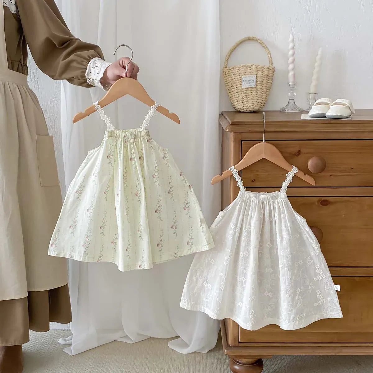 ノースリーブワンピース キッズワンピース キャミソールワンピース フラワープリント/刺繍レース【mh0006223】