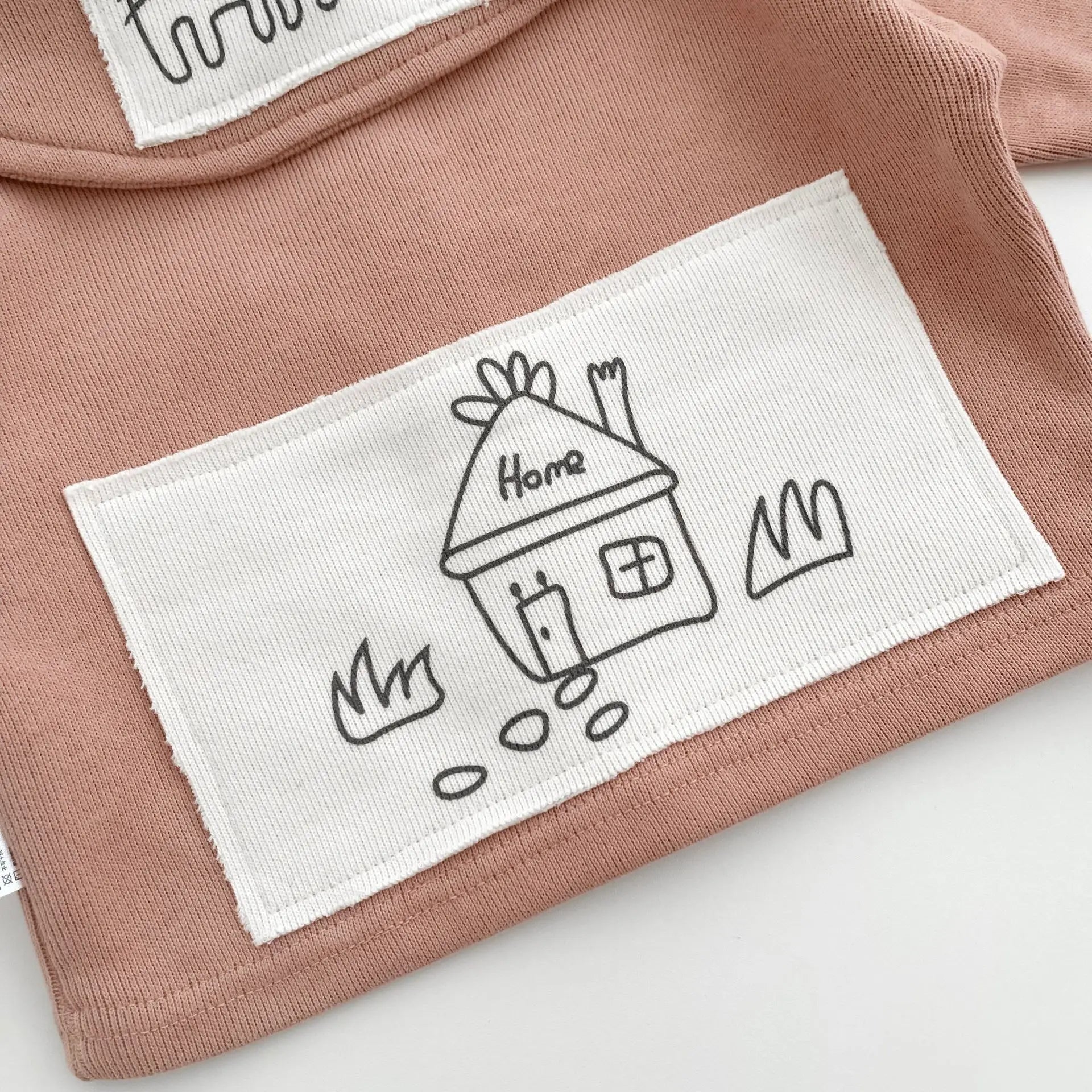 カーディガン・パーカー ベビーカーディガン ニットジャケット お絵描き 猫 家 パッチワーク ビッグラペルカラー ピンク【mh0006355】