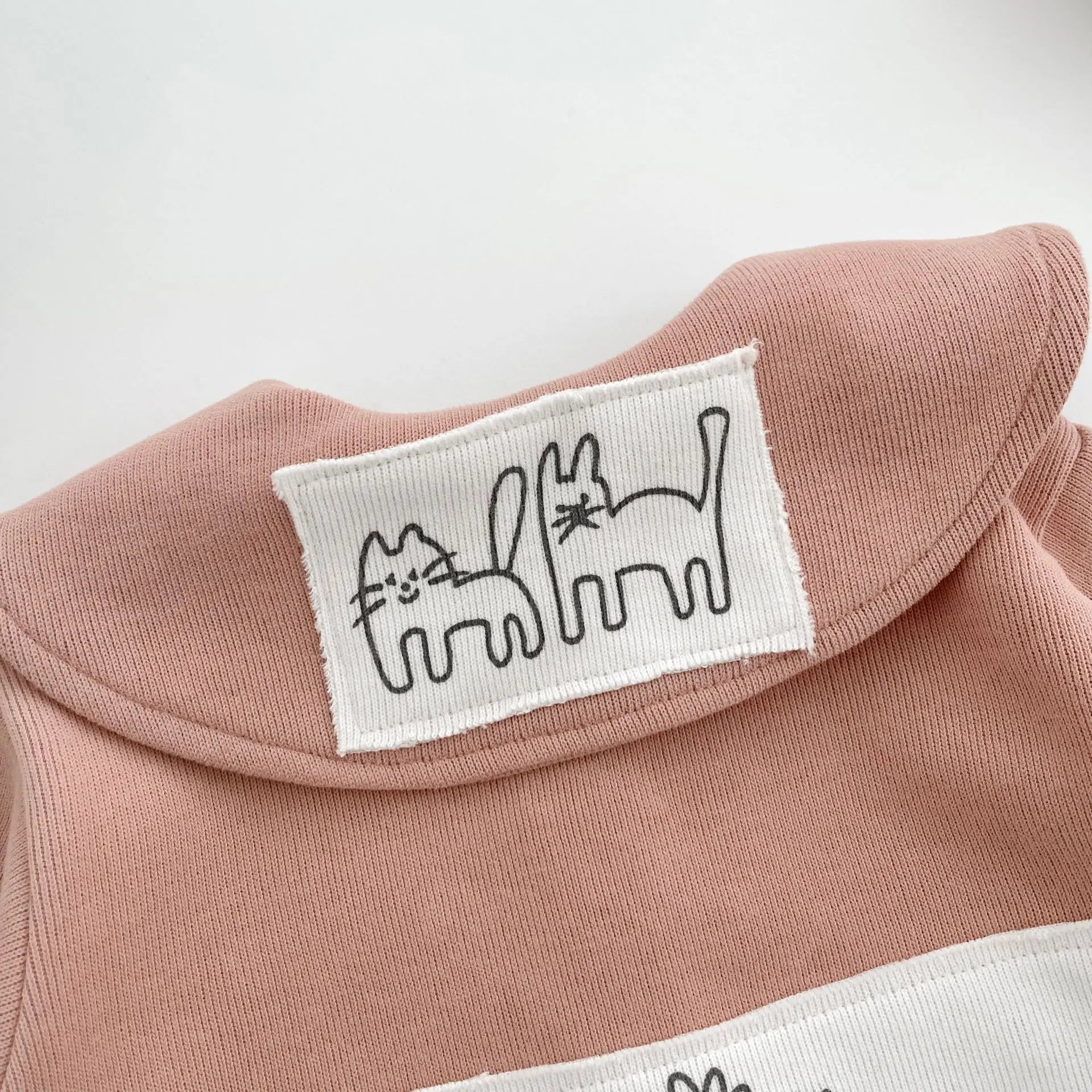 カーディガン・パーカー ベビーカーディガン ニットジャケット お絵描き 猫 家 パッチワーク ビッグラペルカラー ピンク【mh0006355】