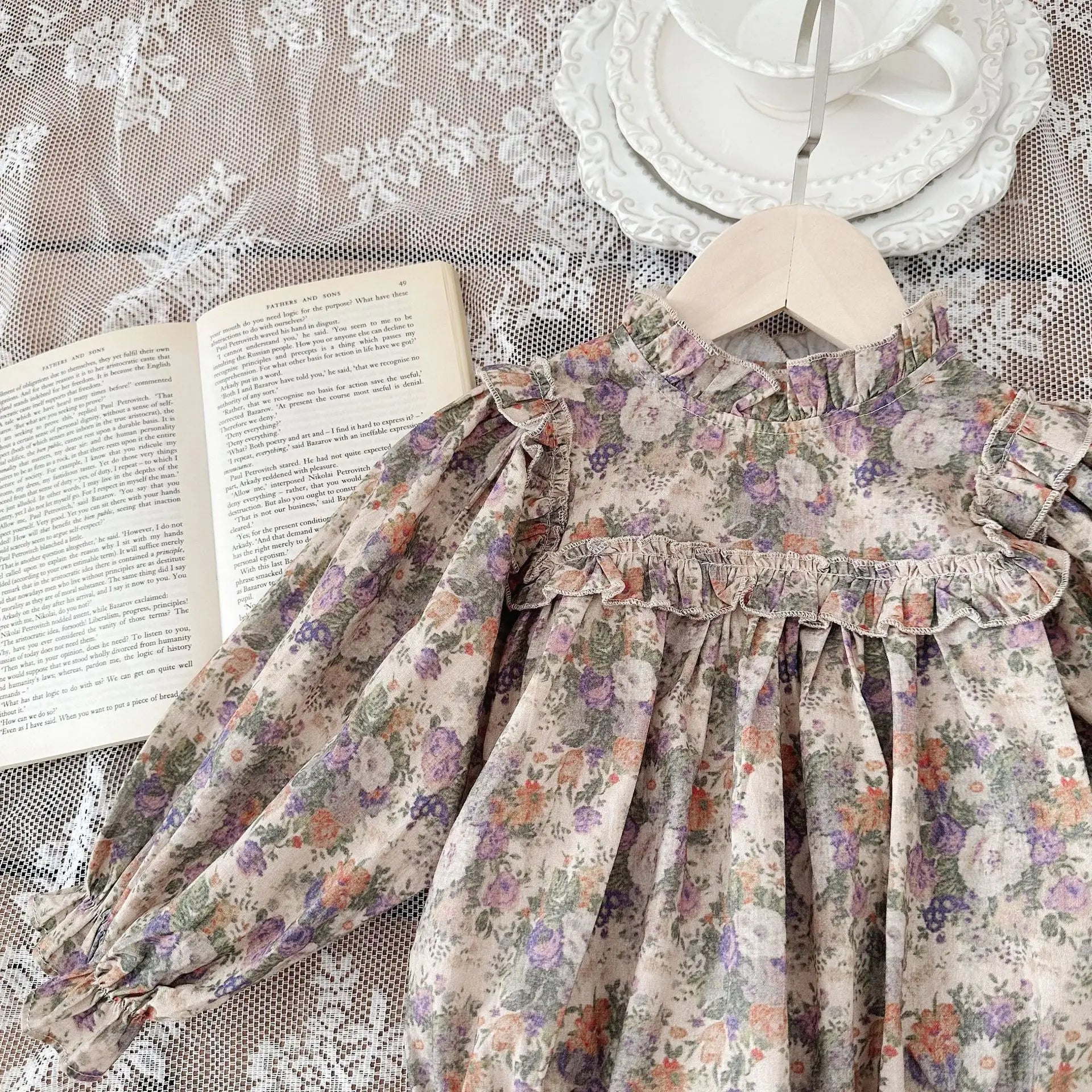 長袖ロンパース ベビーロンパース 長袖ボディスーツ フリルスタンドカラー フラワー花柄プリント【mh0006387】