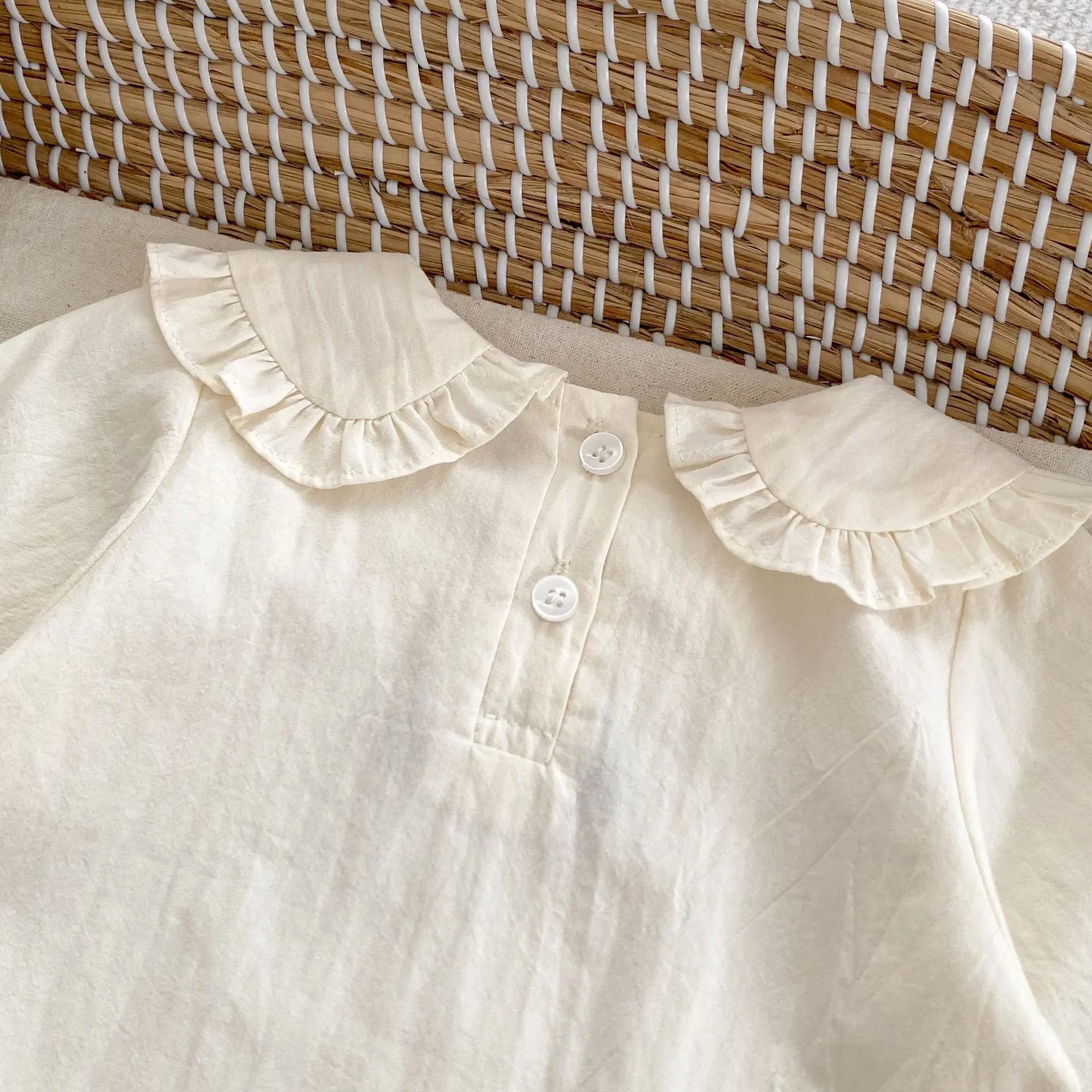 長袖シャツ・ブラウス ベビートップス 長袖ビッグ襟ブラウス きのこうさぎ刺繍【mh0006397】