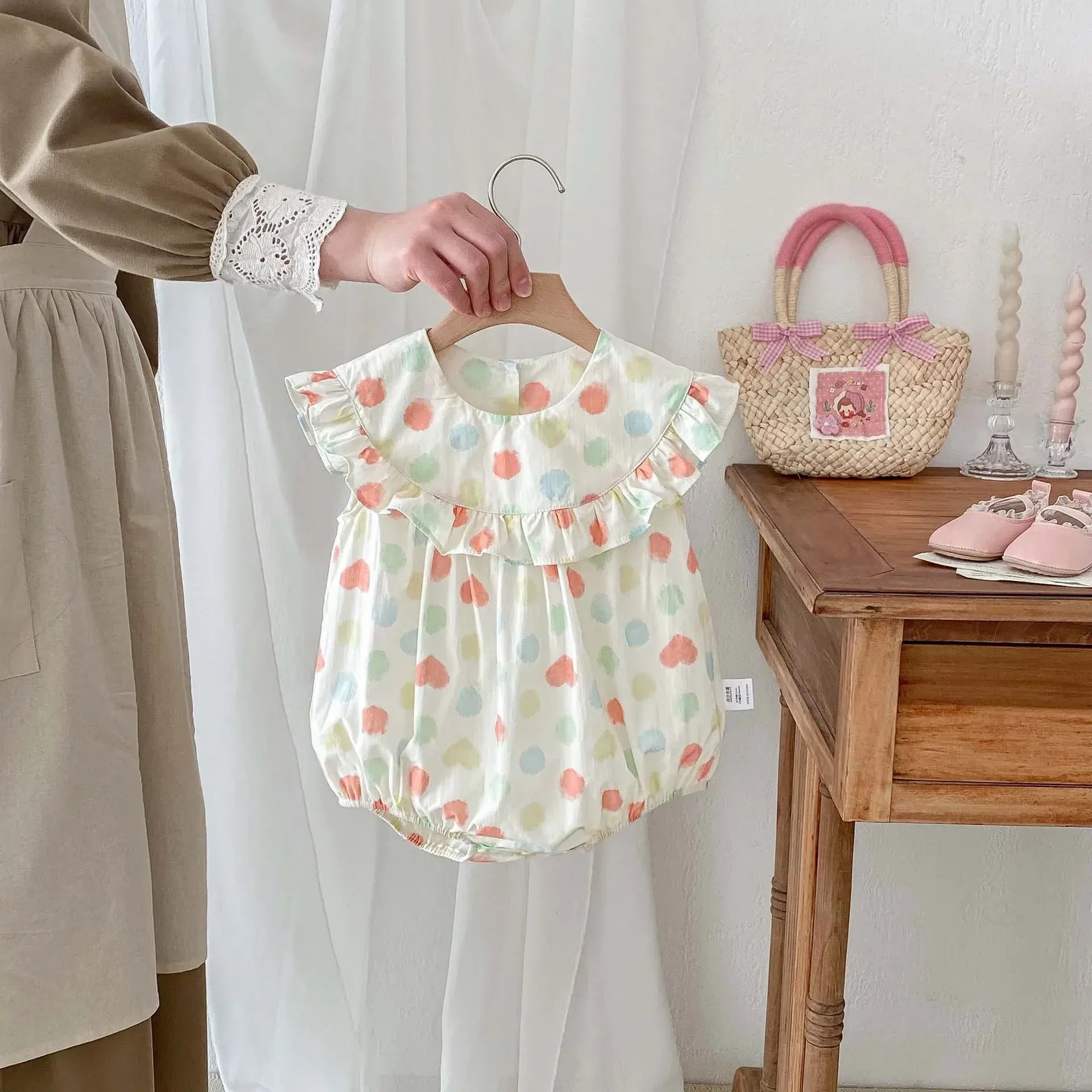 ノースリーブロンパース ベビーロンパース ノースリーブ フリルボディスーツ 水玉ドットハートプリント【mh0006544】