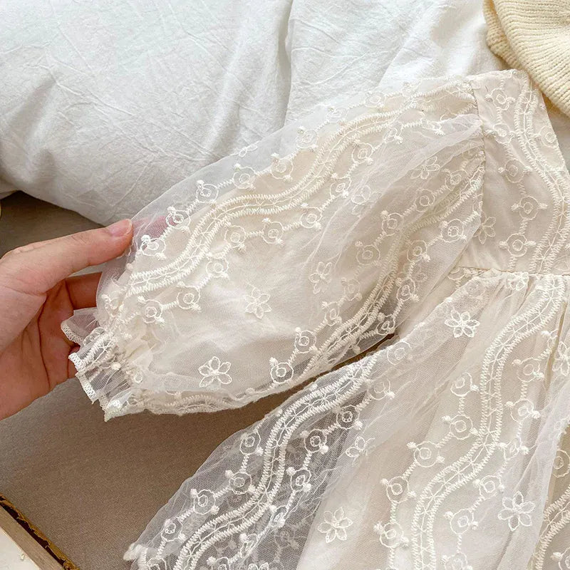 長袖ロンパース ベビーロンパース 長袖レーススカートボディスーツ ベビードレス ベージュ【mh0006620】