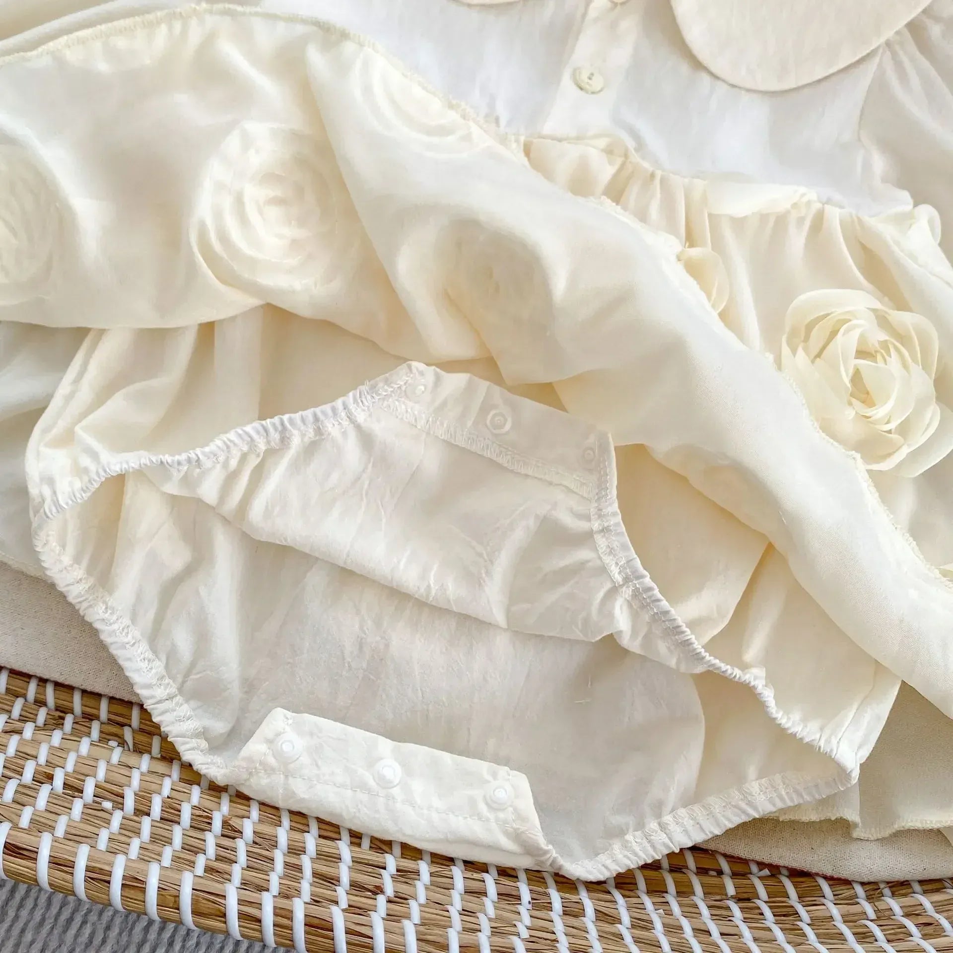 長袖ロンパース ベビーロンパース ローズフラワースカート長袖ボディスーツ ドレスロンパース【mh0007154】