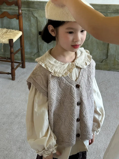 長袖セットアップ キッズトップス/ベスト/パンツ フリル襟長袖ブラウス/フラワーエンボスレースニットジレベスト/フラワープリントワイドパンツ【mh0007362】