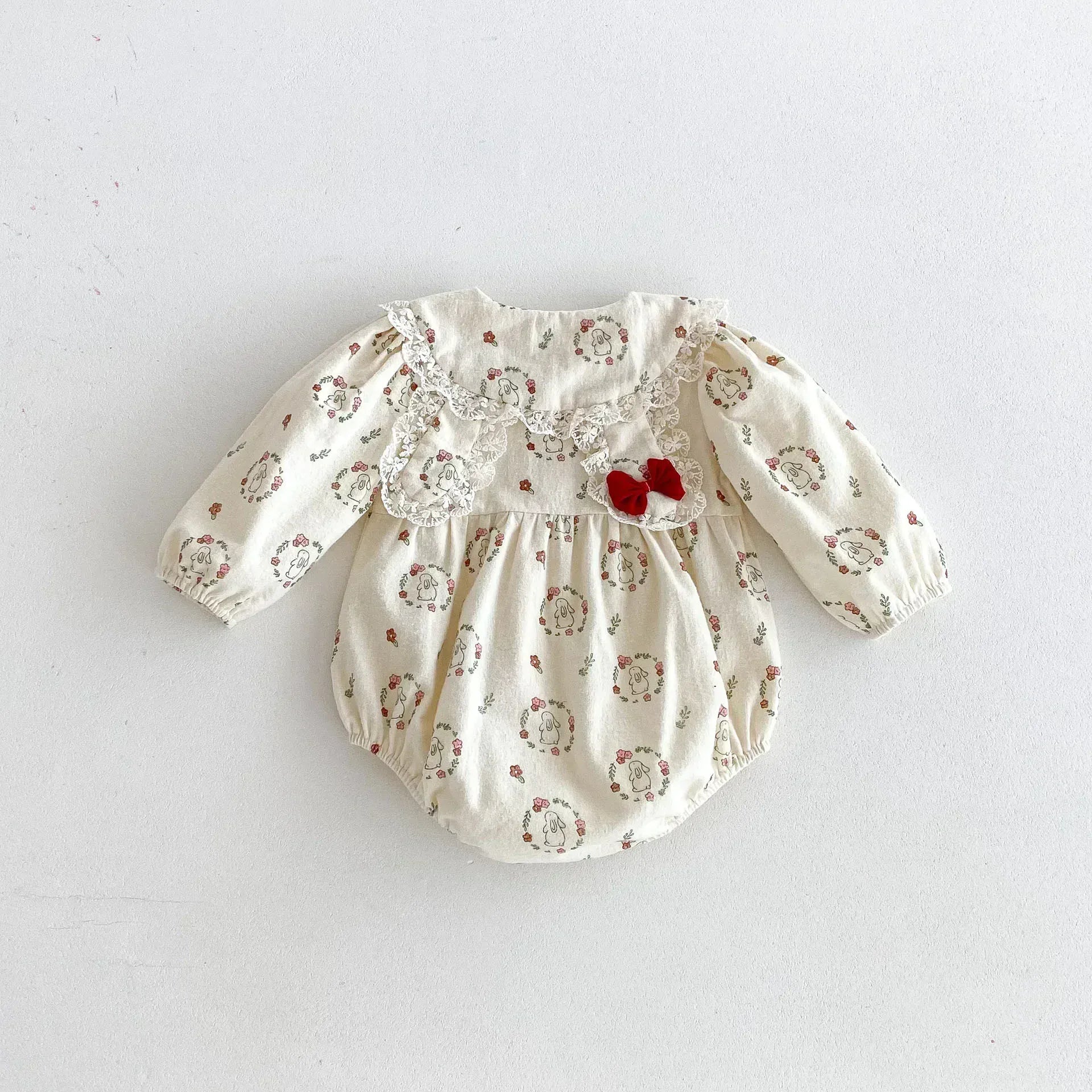 長袖ロンパース ベビーロンパース フラワーうさぎプリントレース丸襟長袖ボディスーツ アプリコット【mh0007398】