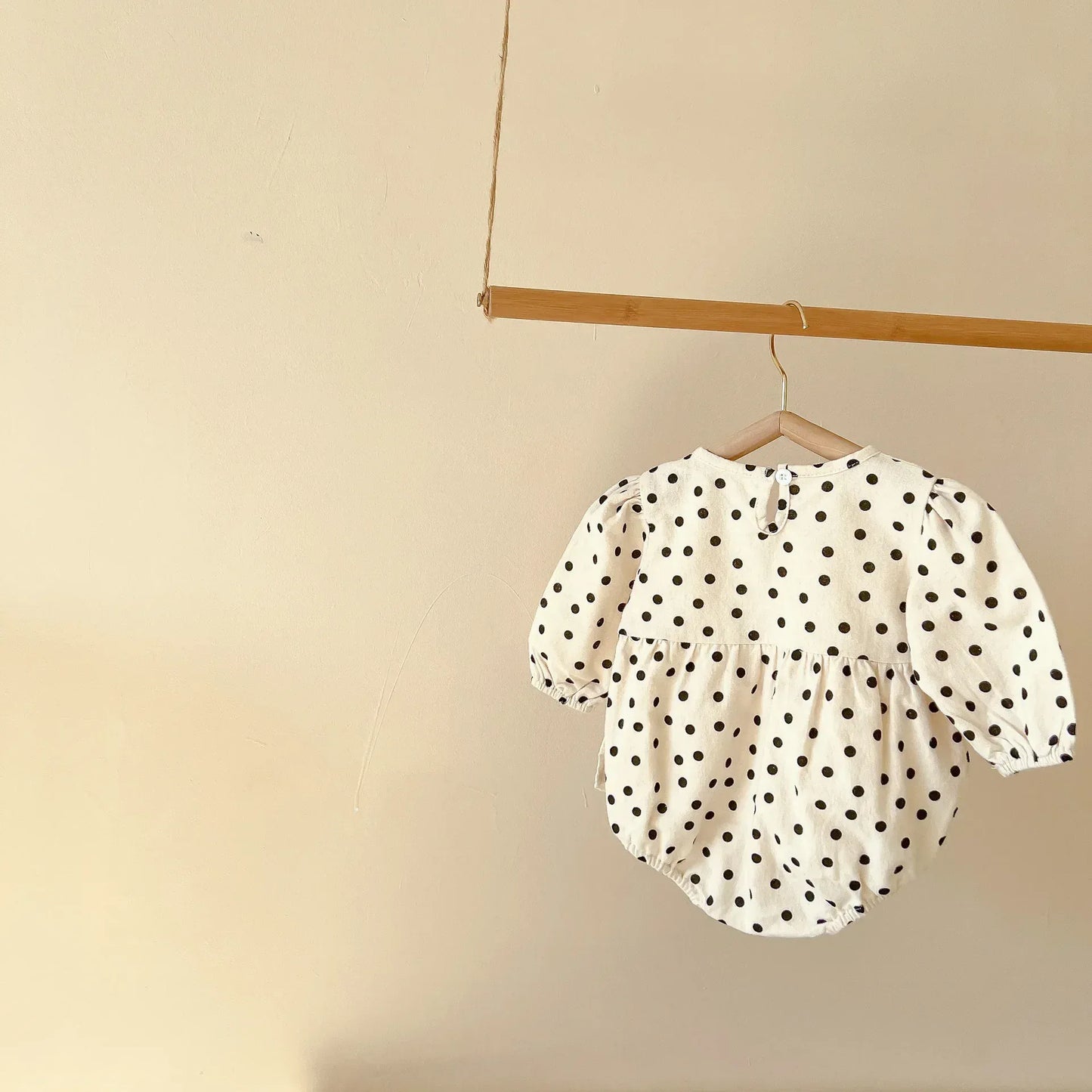 長袖ロンパース ベビーロンパース レーススカートドッキング水玉ドットプリント長袖ボディスーツ【mh0007412】