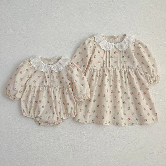 長袖ロンパース ベビーロンパース/キッズワンピース レースフリル襟ピンタックフラワープリント長袖ボディスーツ/ワンピース リンクコーデ 姉妹 お揃いコーデ【mh0007418】