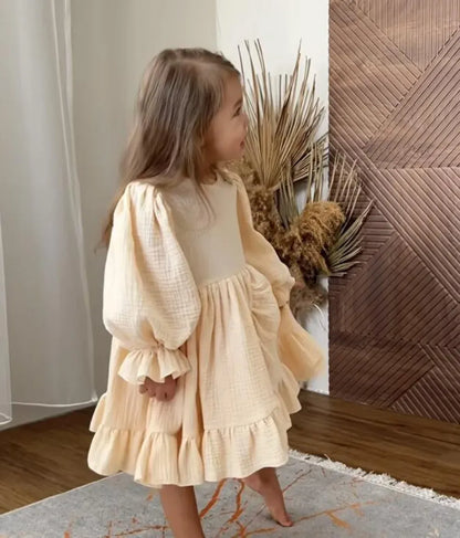長袖ワンピース キッズワンピース コットンリネンフリルスリットヘム長袖ドレスワンピース ベージュ【mh0007491】