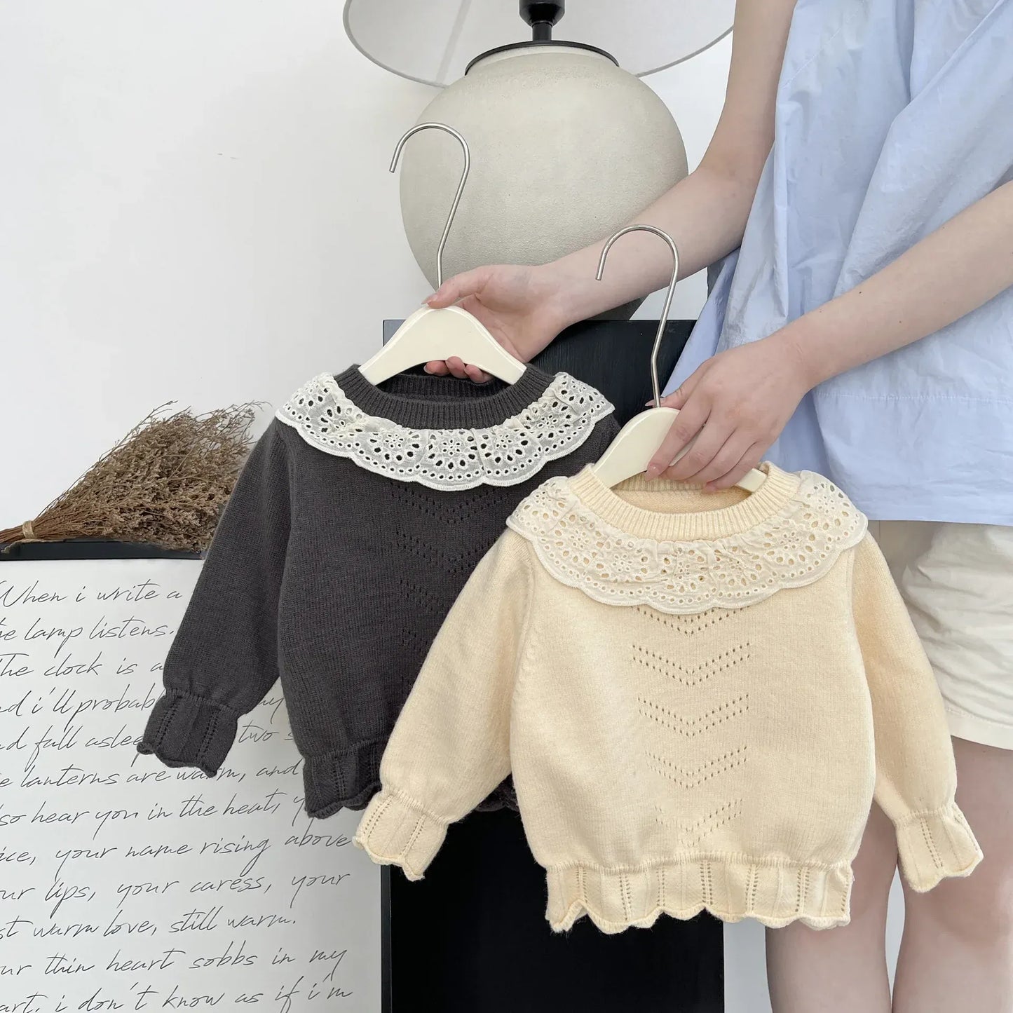 ニット・セーター ベビートップス レースラッフル襟ニット長袖セーター【mh0007761】