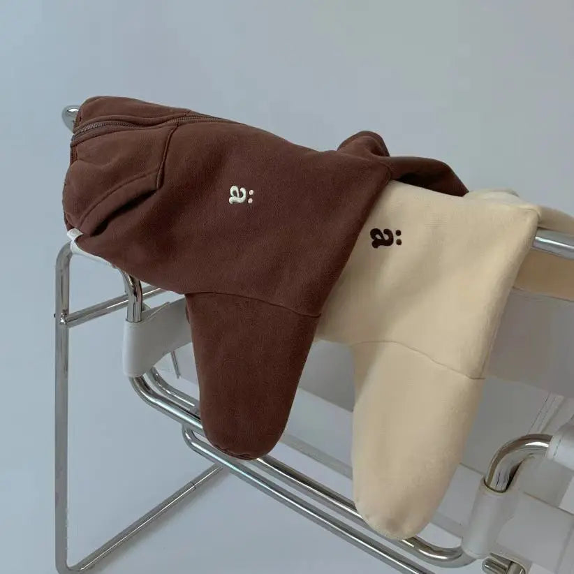 カーディガン・パーカー キッズトップス レターロゴワンポイント刺繍フーディジップアップスウェットジャケット【mh0007770】