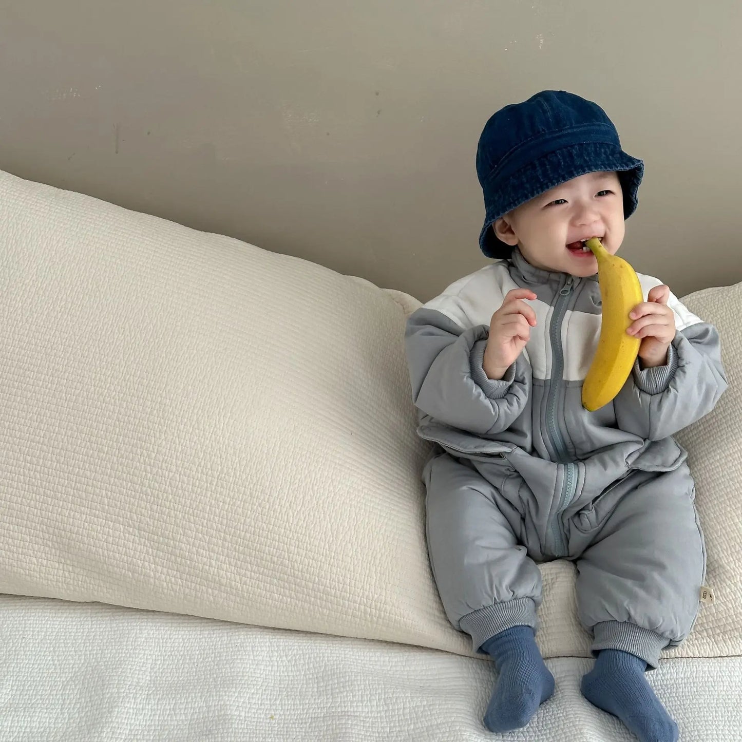 アウタージャンプスーツ ベビーアウタージャンプスーツ パッチワーク切り替えパデッドジップアップ長袖ロンパース【mh0007823】