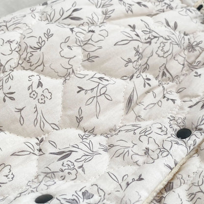 アウタージャンプスーツ ベビーアウタージャンプスーツ シックフラワーレースフリルリボンキルティング防寒長袖ロンパース【mh0007876】