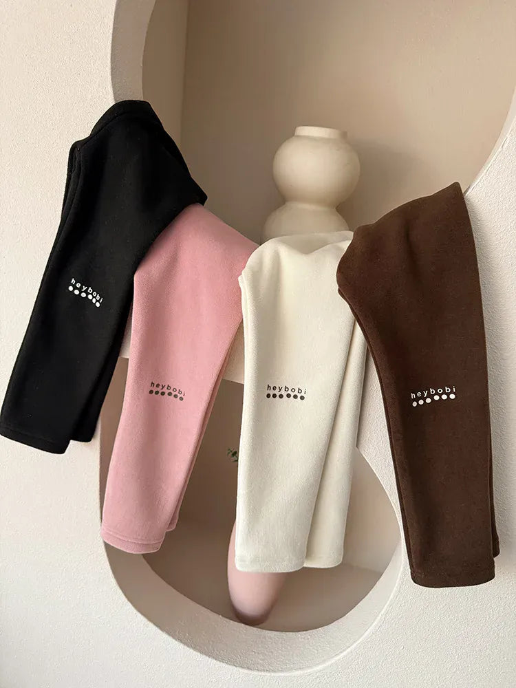 レギンスパンツ キッズパンツ レターロゴワンポイント裏フリースレギンスパンツ【mh0007997】