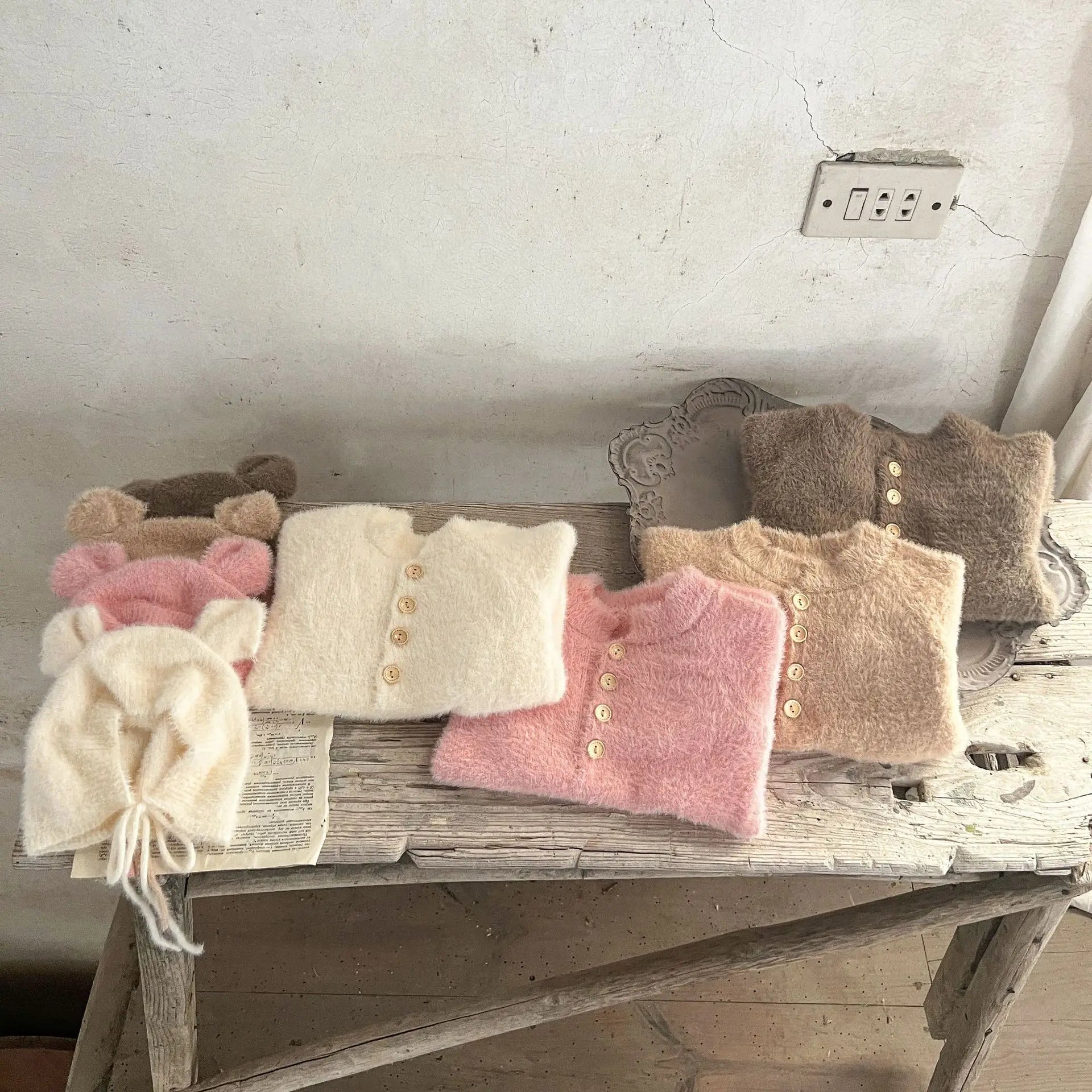 長袖ジャンプスーツ ベビージャンプスーツ+帽子 ぬいぐるみ着ぐるみ足つき長袖ボディーツ+くま耳ボンネットセット【mh0008068】