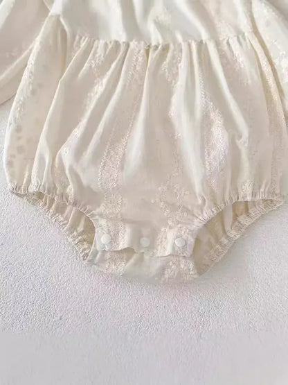 長袖ロンパース ベビーロンパース レース刺繍ビッグラッフル襟長袖ボディスーツ【mh0008114】