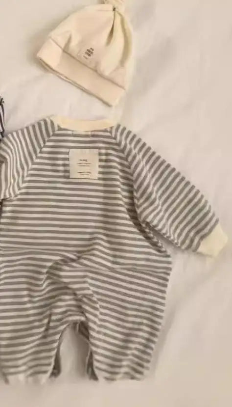 長袖ロンパース ベビーロンパース帽子セット ボーダー長袖ジャンプスーツ+ニットキャップ【mh0008123】