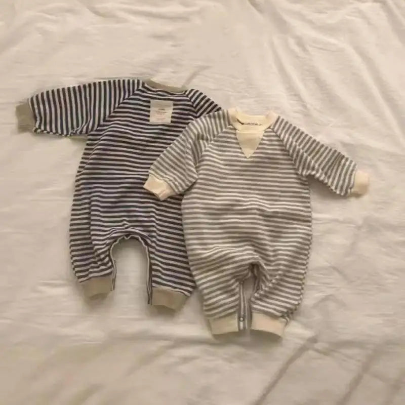 長袖ロンパース ベビーロンパース帽子セット ボーダー長袖ジャンプスーツ+ニットキャップ【mh0008123】