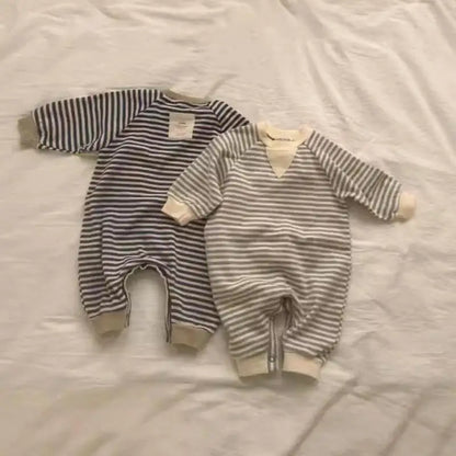 長袖ロンパース ベビーロンパース帽子セット ボーダー長袖ジャンプスーツ+ニットキャップ【mh0008123】