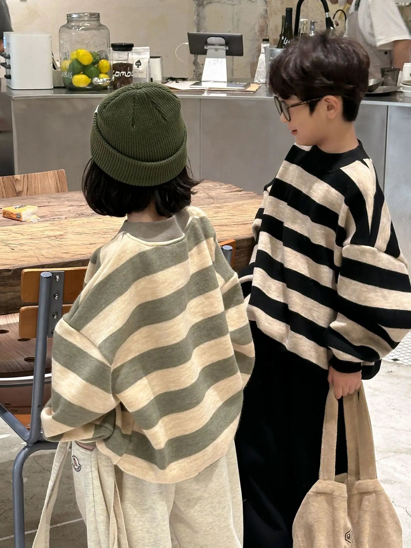 トレーナー・フーディ キッズトップス ボーダービッグシルエット長袖スウェットシャツ【mh0008239】