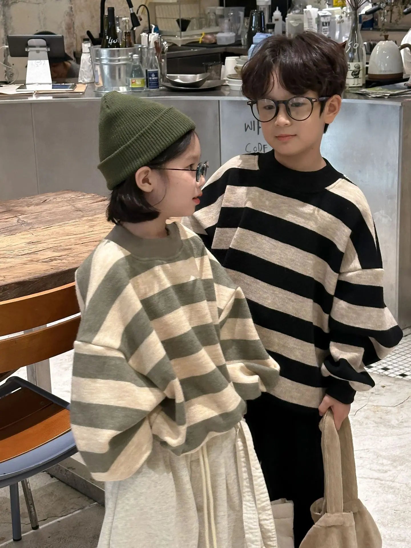 トレーナー・フーディ キッズトップス ボーダービッグシルエット長袖スウェットシャツ【mh0008239】