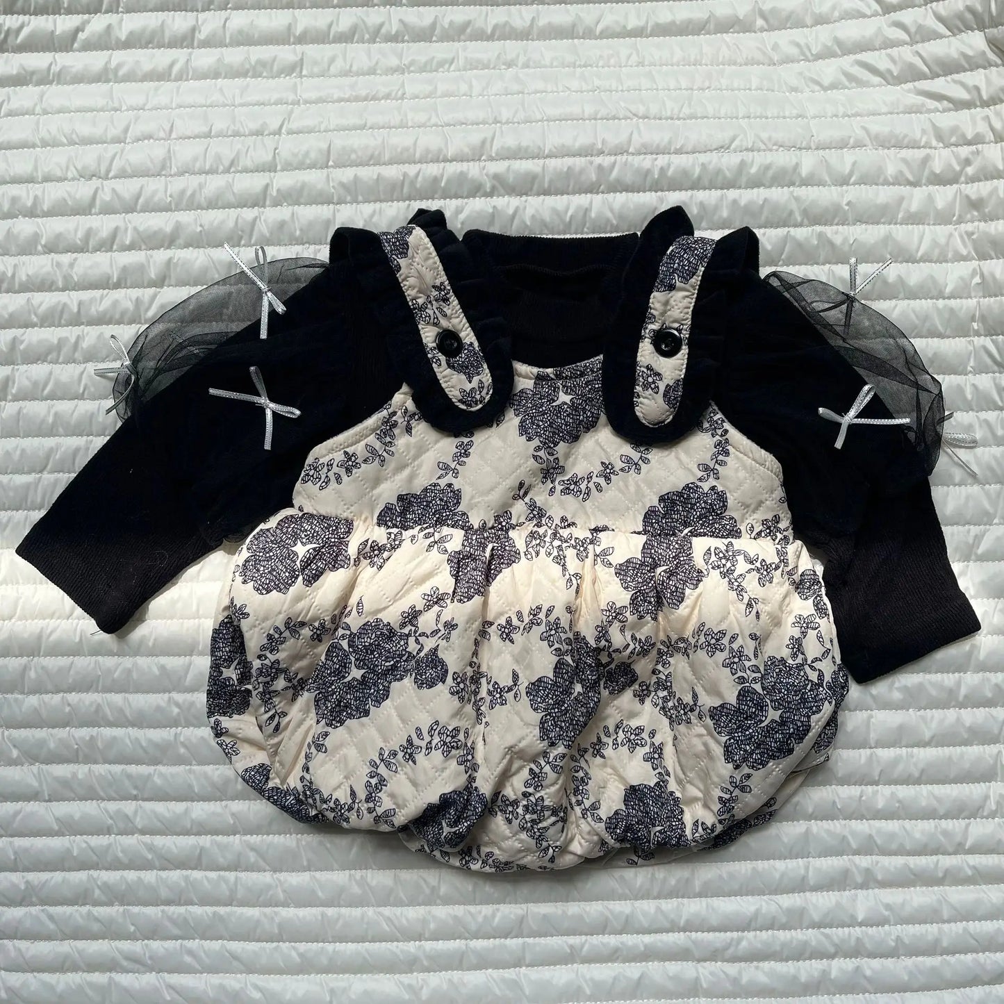 長袖ロンパース ベビーロンパース シフォンリボンサスペンダーボディスーツドッキングロンパース【mh0008327】