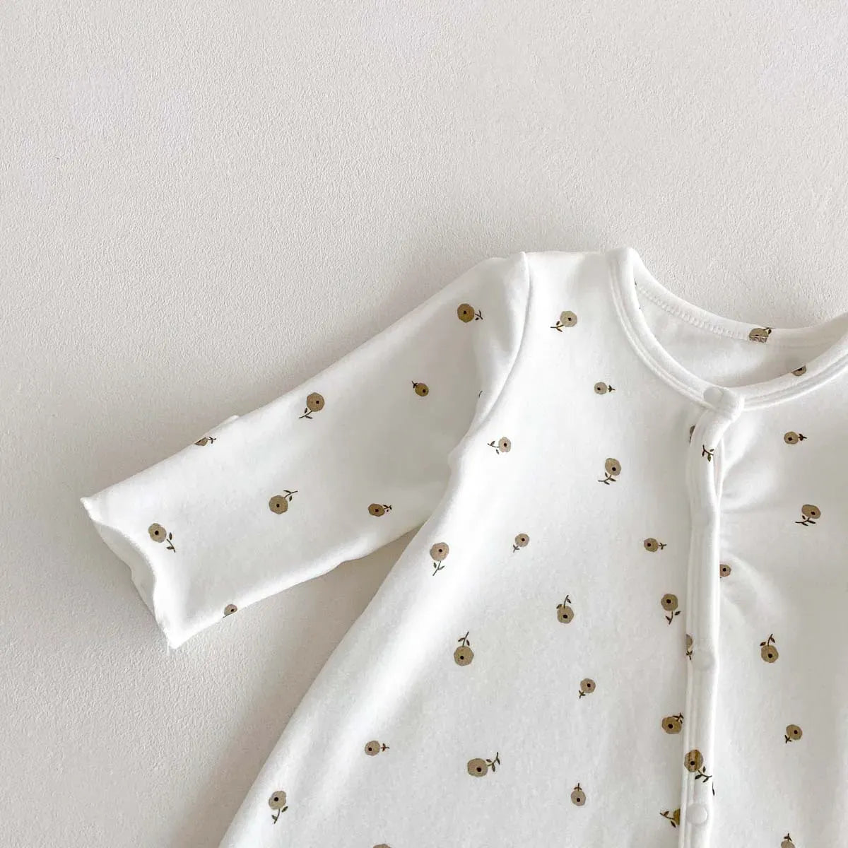 長袖ロンパース ベビーロンパース フラワー小花柄プリント長袖肌着ボディスーツ【mh0008520】