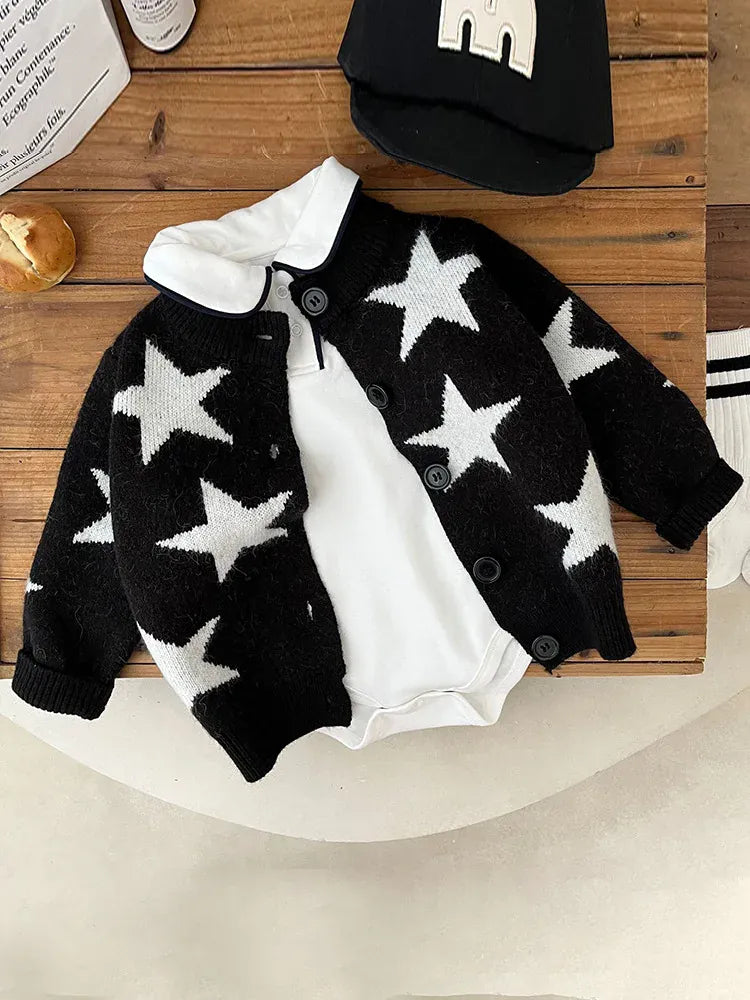 ロンパースセットアップ ベビーカーディガン/ロンパース/帽子 星スターニットカーディガンジャケット/丸襟長袖ボディスーツ/ロゴ刺繍野球帽キャップ【mh0008682】