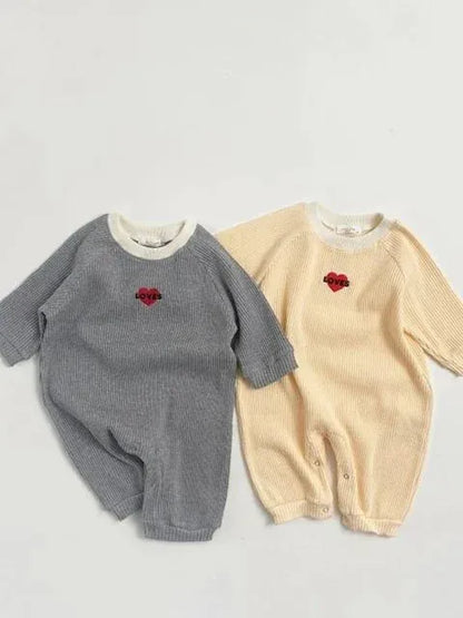 長袖ロンパース ベビーロンパース ハートロゴ刺繍長袖ボディスーツ【mh0008731】