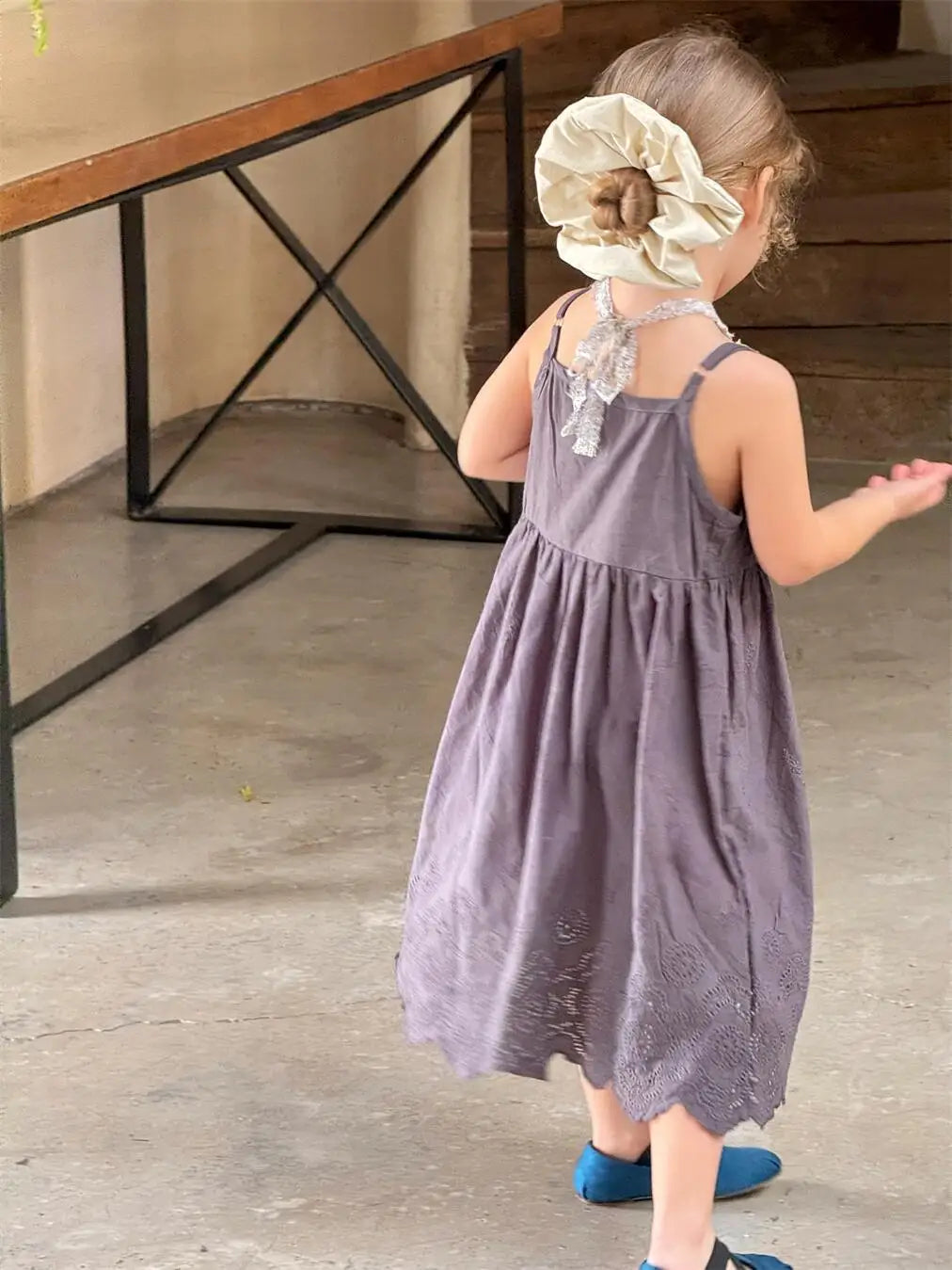 ノースリーブワンピース キッズワンピース フラワー刺繍キャミソールスカラップレースワンピース【mh0008896】