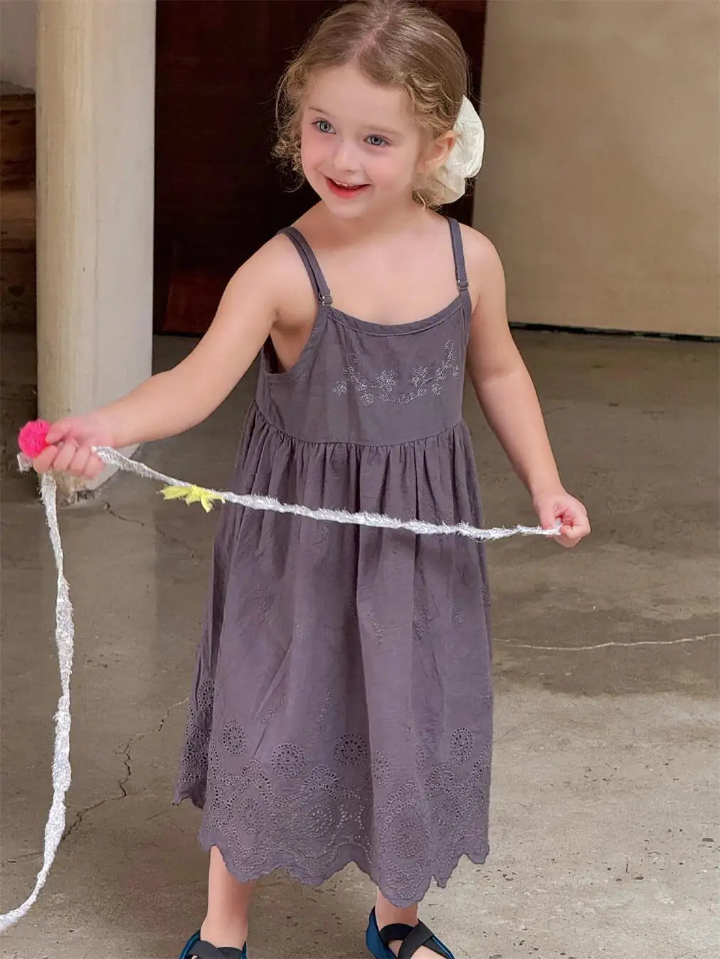 ノースリーブワンピース キッズワンピース フラワー刺繍キャミソールスカラップレースワンピース【mh0008896】
