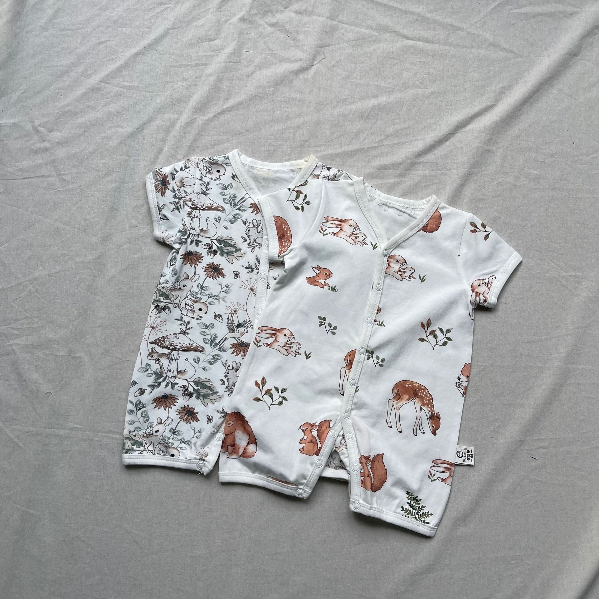 半袖ロンパース アニマルプリント半袖ベビーロンパースジャンプスーツ【mh0009271】